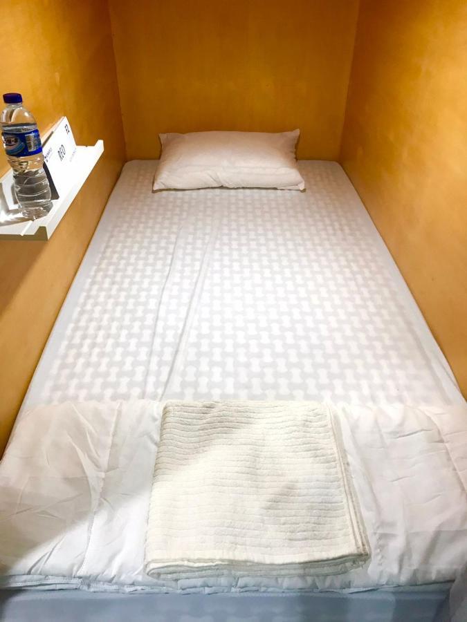 Sangkanurip Bu Sepuh Guesthouse מראה חיצוני תמונה