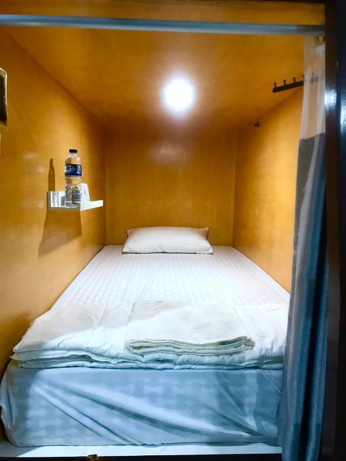 Sangkanurip Bu Sepuh Guesthouse מראה חיצוני תמונה